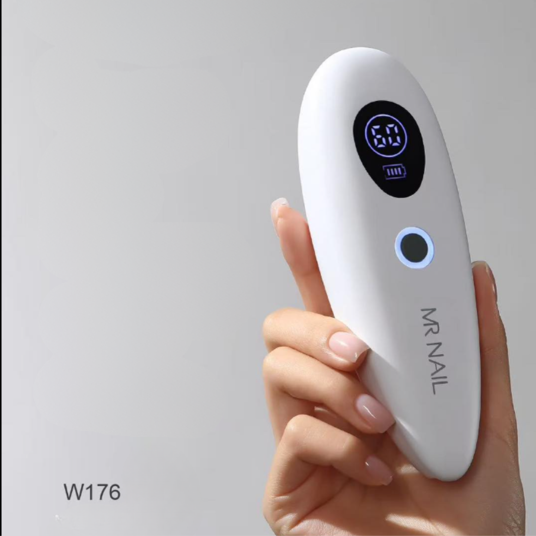 C. Lámpara LED Portátil MR NAIL – Secado Rápido Profesional