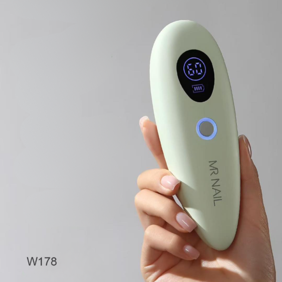 C. Lámpara LED Portátil MR NAIL – Secado Rápido Profesional