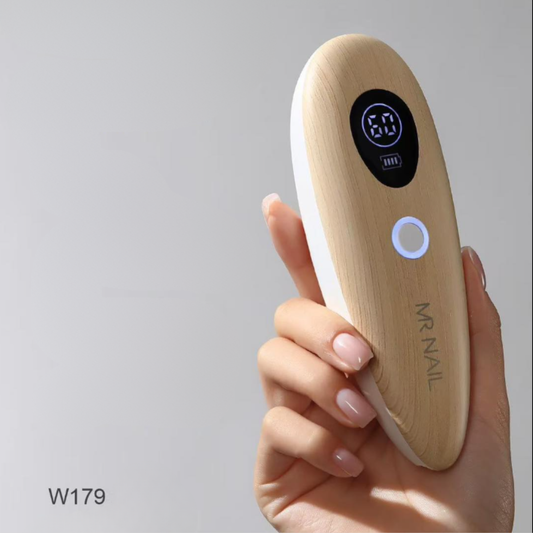 C. Lámpara LED Portátil MR NAIL – Secado Rápido Profesional